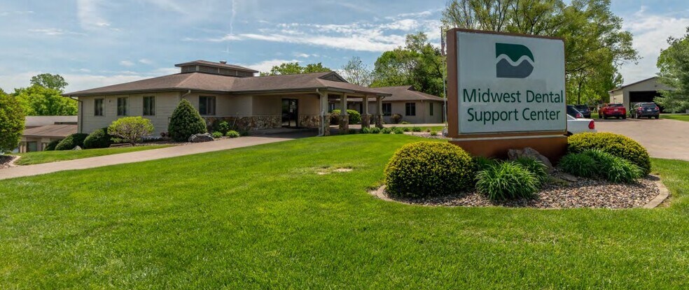 Primary Photo Of 680 Hehli Way, Mondovi Medical For Sale