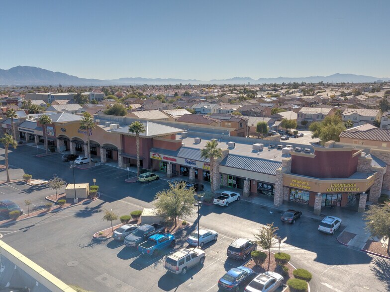 More Photos Of 955 W Craig Rd, North Las Vegas Restaurant For Lease