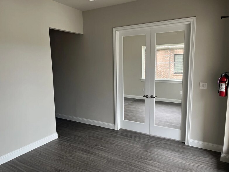 More Photos Of 2601 Little Elm Pky, Little Elm Office For Lease