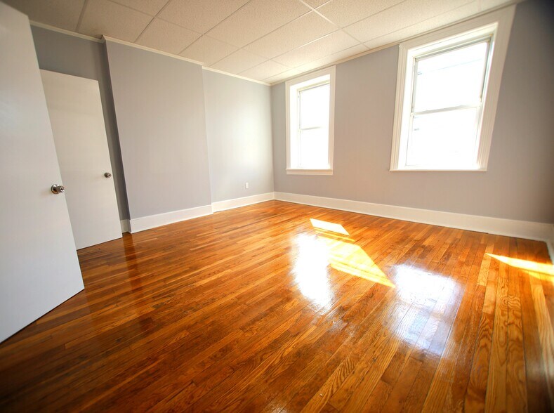 More Photos Of 68 Union St, Pittsfield Apartments For Sale