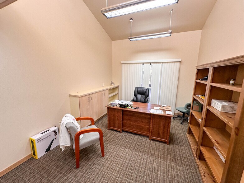 More Photos Of 9701 Blue Larkspur Ln, Monterey Office For Sale