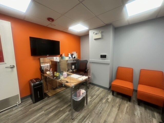 More Photos Of 4600-4602 S Michigan Ave, Chicago Apartments For Lease