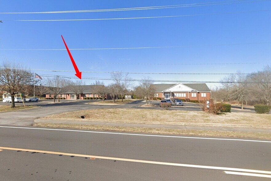 More Photos Of 150 Albert Gallatin Ave, Gallatin Medical For Sale