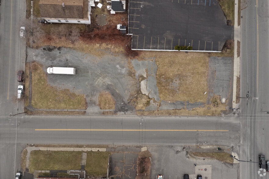 More Photos Of 880 2nd Ave, Troy Land For Sale