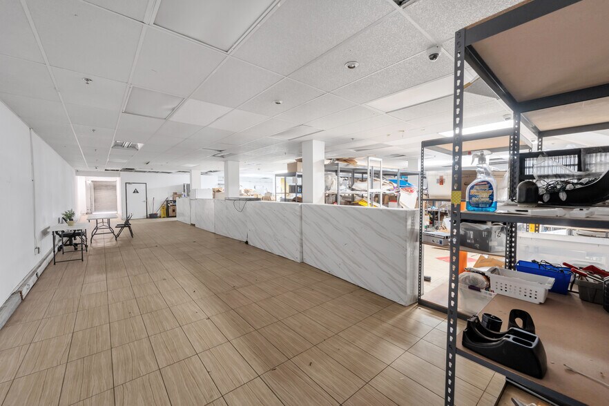 More Photos Of 6315-6323 Pacific Blvd, Huntington Park Storefront For Sale