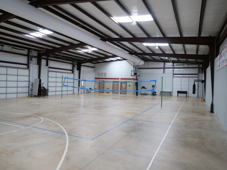 More Photos Of 4150 Highway 36 S, Brenham Shelter For Sale