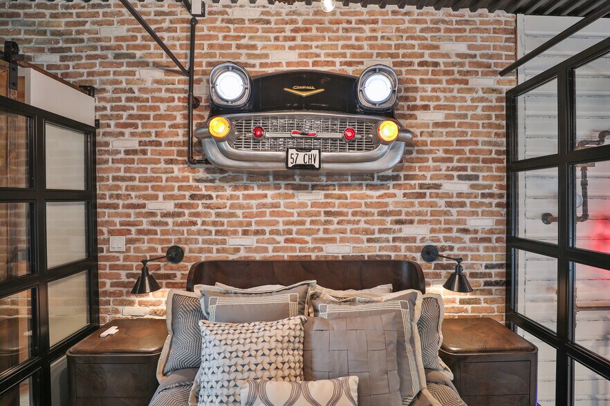 More Photos Of 1435 FM 1463 Rd, Katy Showroom For Sale