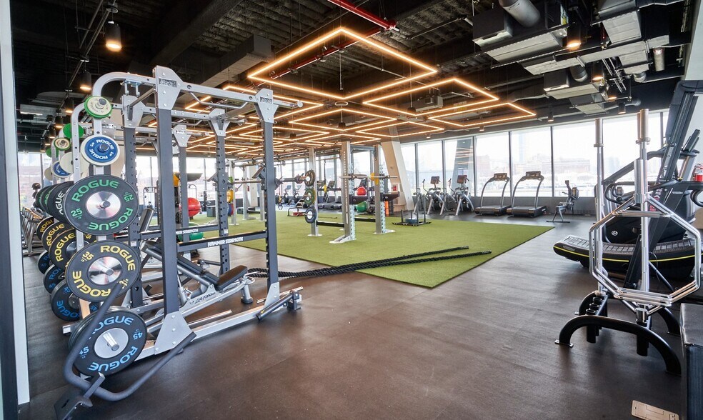 More Photos Of 63 Flushing Ave, Brooklyn Office For Lease