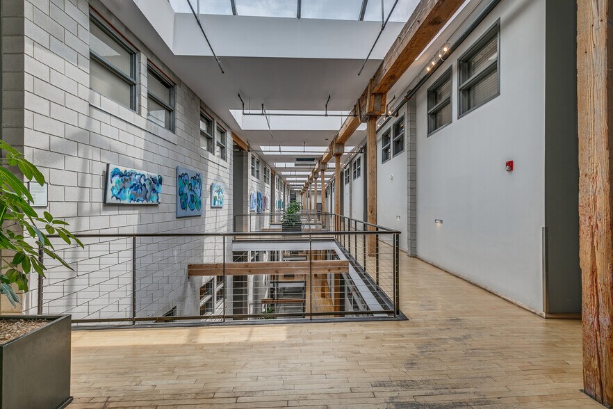 More Photos Of 801 Washington Ave N, Minneapolis Apartments For Sale