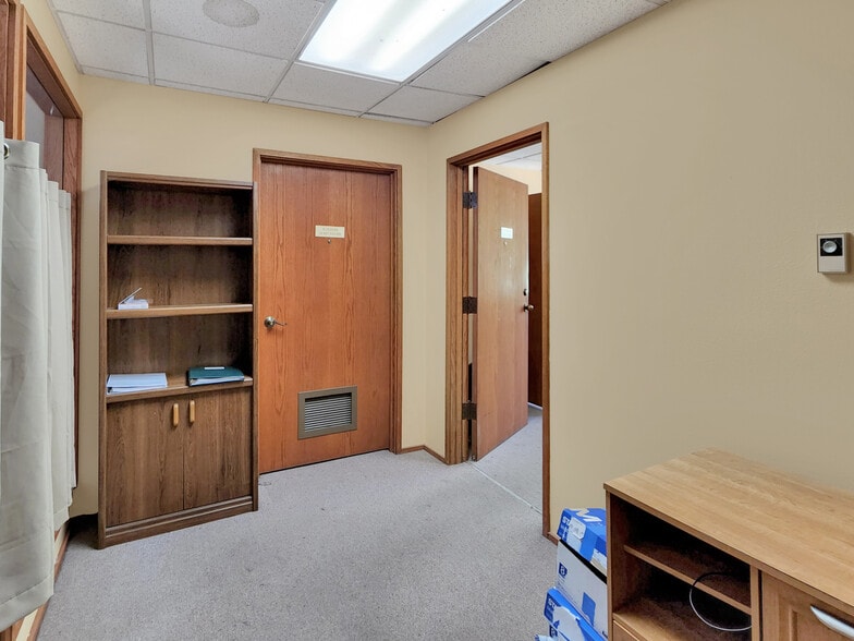 More Photos Of 520 E Whidbey Ave, Oak Harbor Medical For Sale