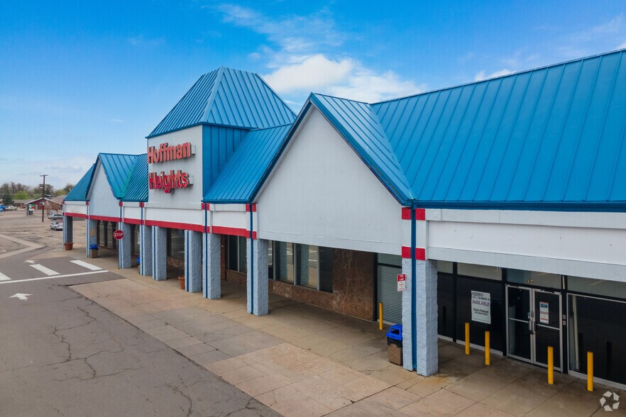 More Photos Of 600-730 Peoria St, Aurora Unknown For Lease