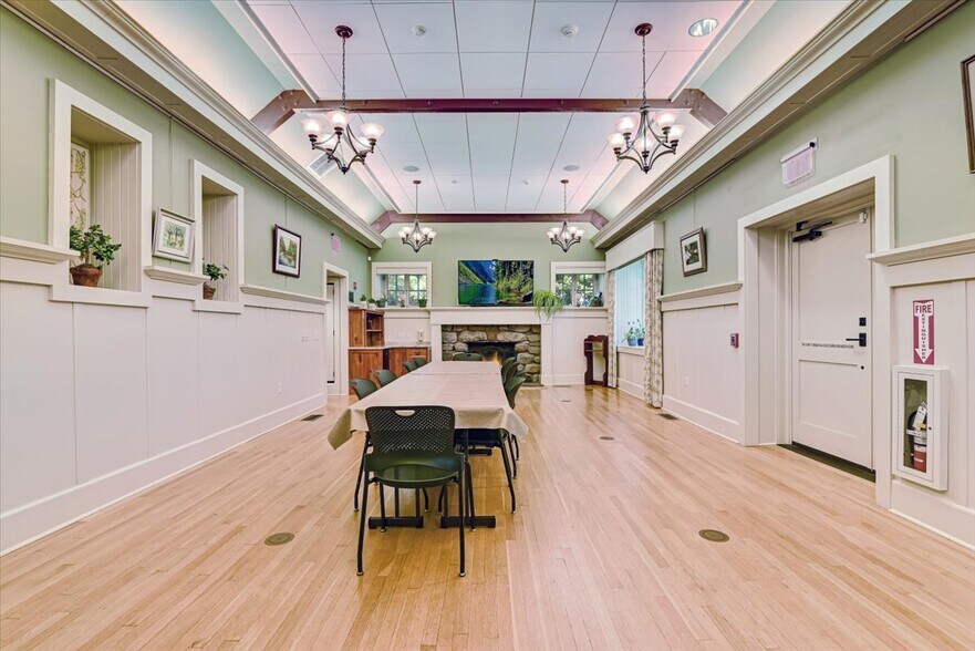 More Photos Of 6683 PA-191, Cresco Flex For Sale