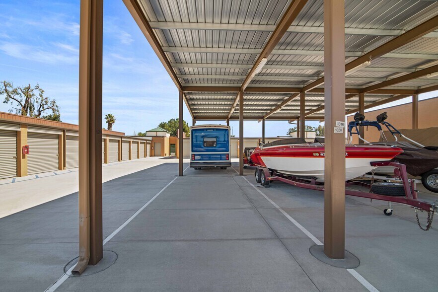More Photos Of 3010 N Perris Blvd, Perris Self Storage For Lease
