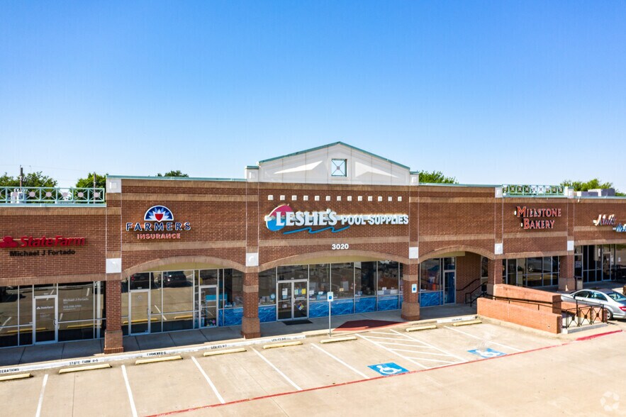 More Photos Of 3020 Legacy Dr, Plano General Retail For Sale