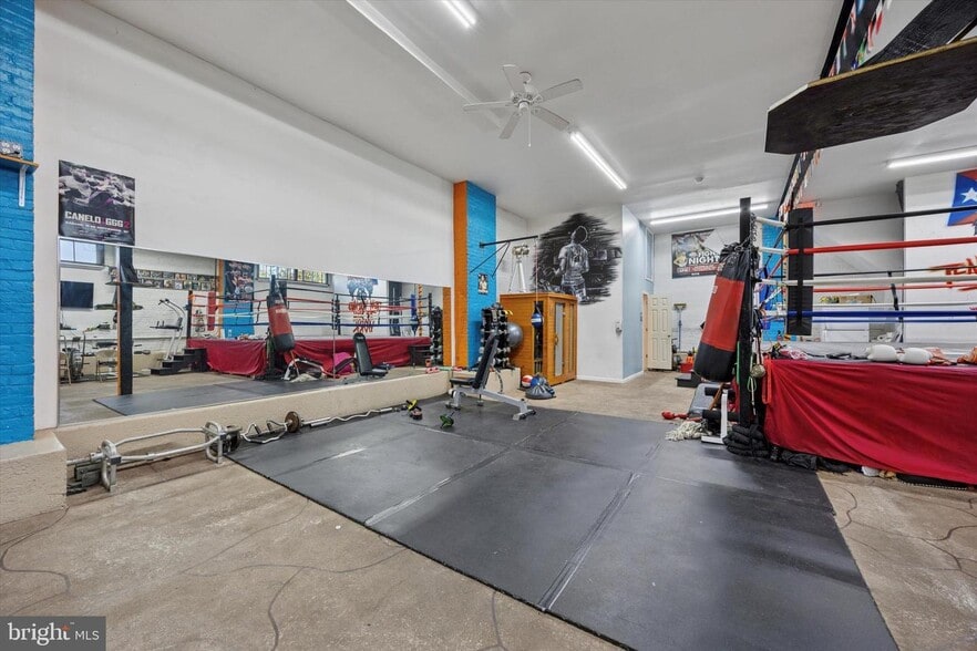 More Photos Of 840 E Atlantic St, Philadelphia Warehouse For Sale