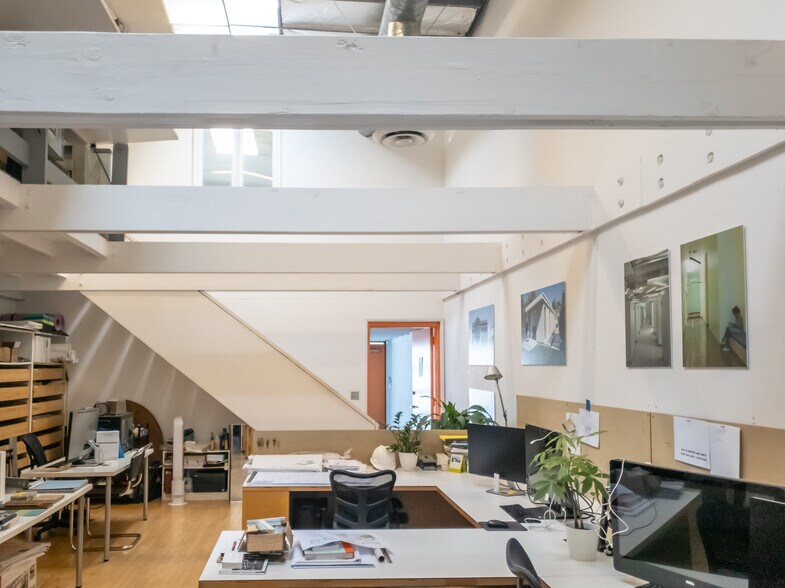 More Photos Of 13432 Beach Ave, Marina Del Rey Loft Creative Space For Sale
