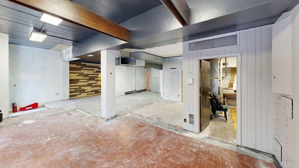 More Photos Of 729 Fulton St, Fort Wayne Apartments For Lease