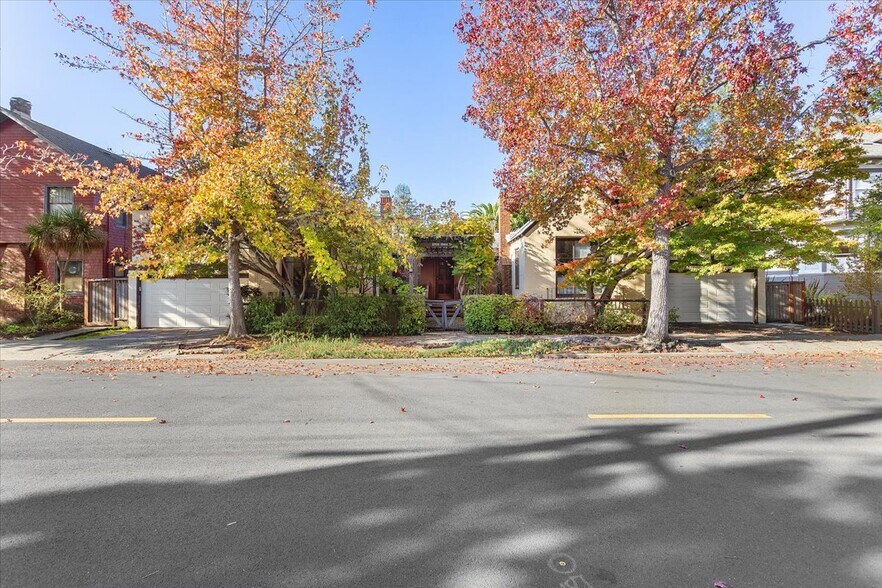 More Photos Of 2702 Dana St, Berkeley Medical For Sale