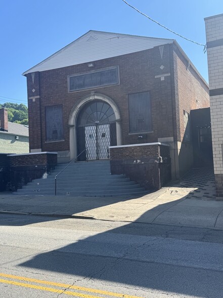 More Photos Of 1414 Sycamore St, Cincinnati Religious Facility For Sale