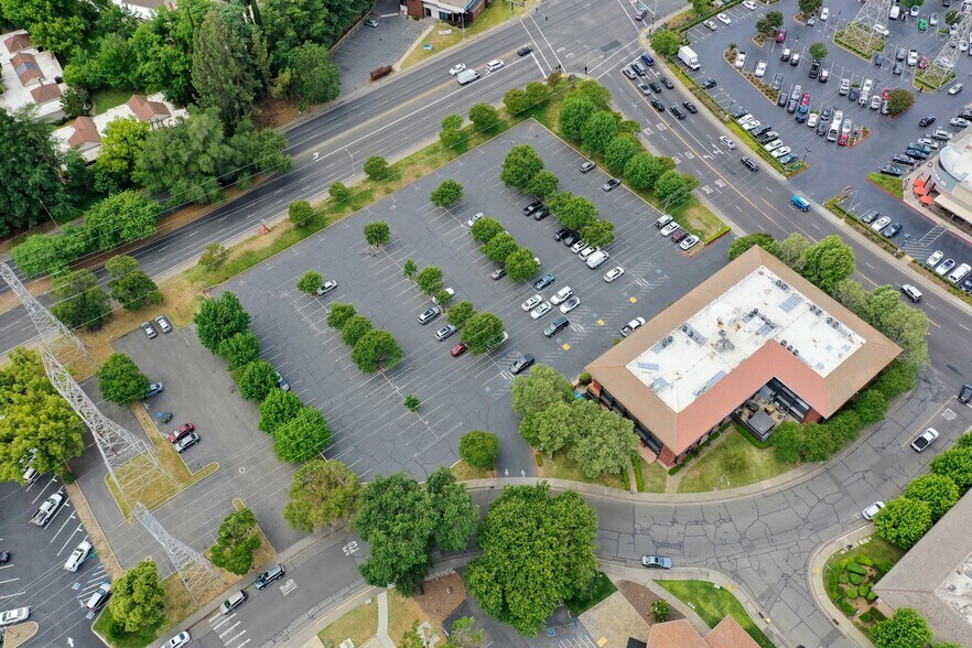 More Photos Of 2 Scripps Dr, Sacramento Medical For Lease