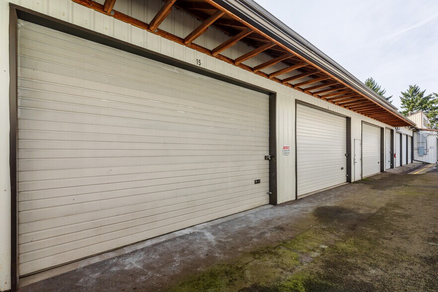 More Photos Of 311 E Reserve St, Vancouver Warehouse For Sale