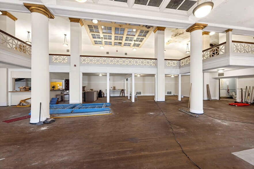 More Photos Of 220 North St, Buffalo Specialty For Sale