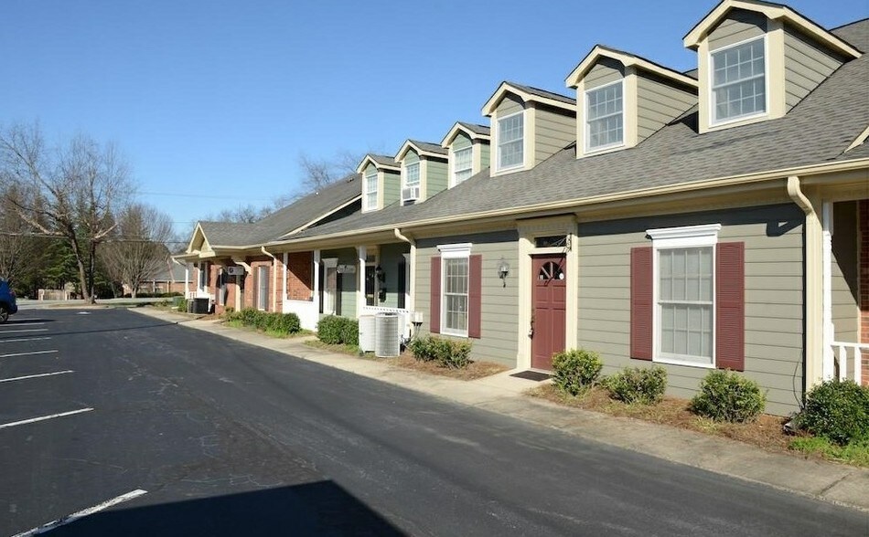 More Photos Of 701 W Main St, Jamestown Office For Lease