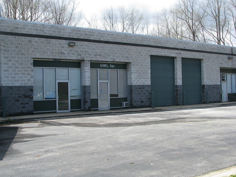 More Photos Of 11050 Livingston Rd, Fort Washington Warehouse For Lease