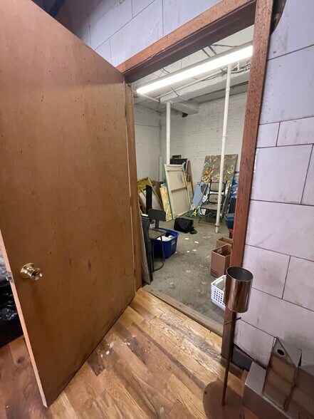 More Photos Of 5029-5037 N Western Ave, Chicago Apartments For Lease