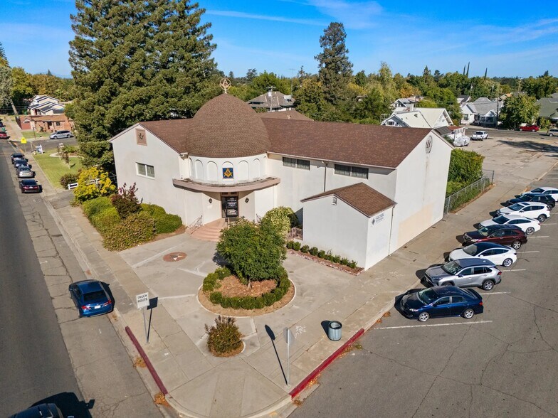 Primary Photo Of 1200 Sycamore St, Gridley Religious Facility For Sale
