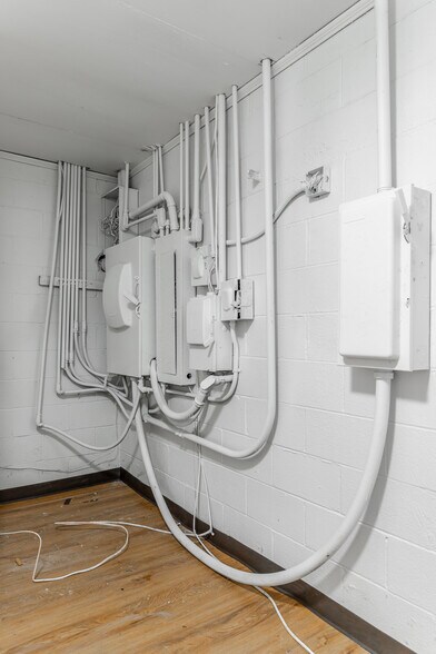 More Photos Of 360 Carbondale Rd SW, Dalton Warehouse For Lease