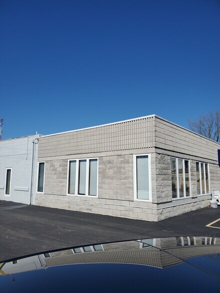 More Photos Of 7836 Oberlin Rd, Elyria Warehouse For Sale