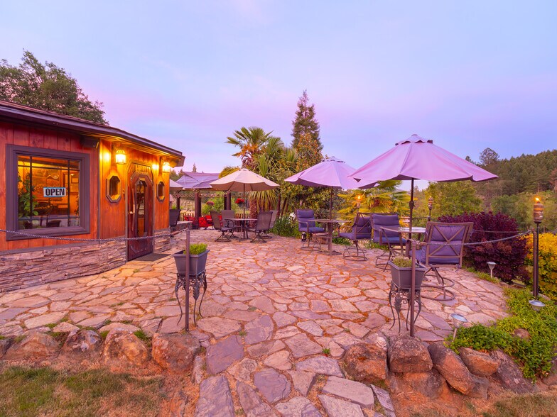 More Photos Of 1329 Larson Rd, Roseburg Winery Vineyard For Sale
