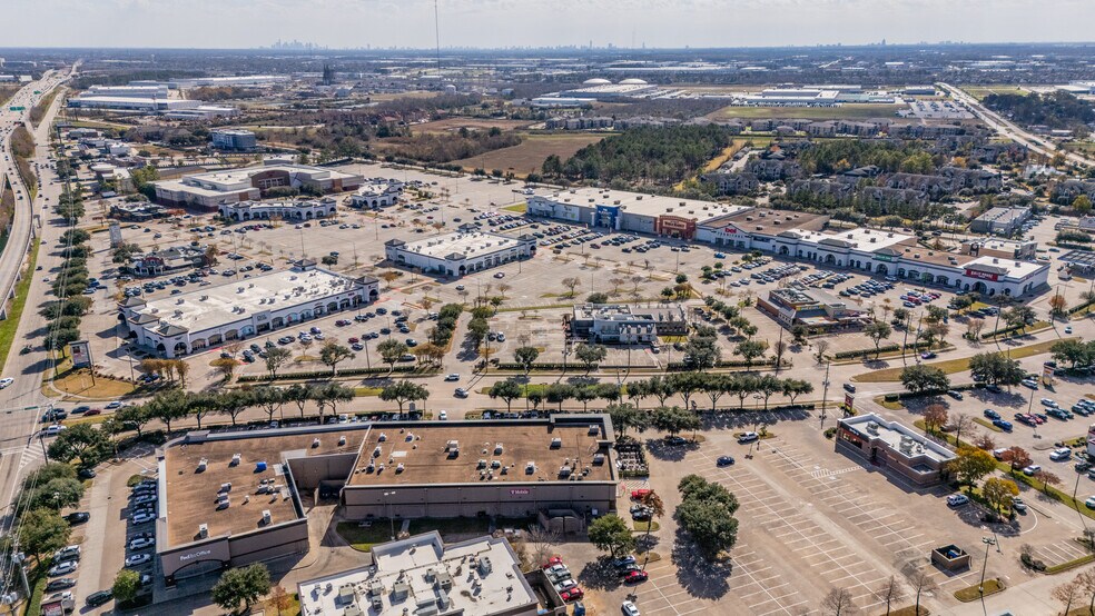 More Photos Of 17175-17395 SH 249, Houston Unknown For Lease
