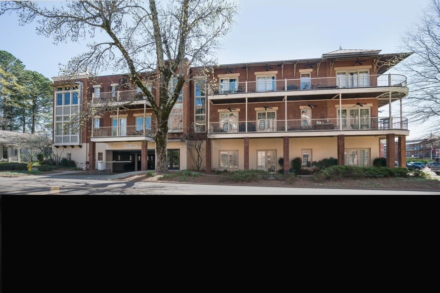 More Photos Of 1200 Jefferson Ave, Oxford Office For Lease