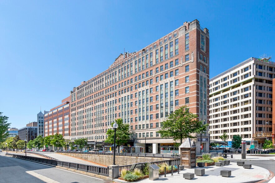 More Photos Of 1350 Connecticut Ave NW, Washington Office For Lease