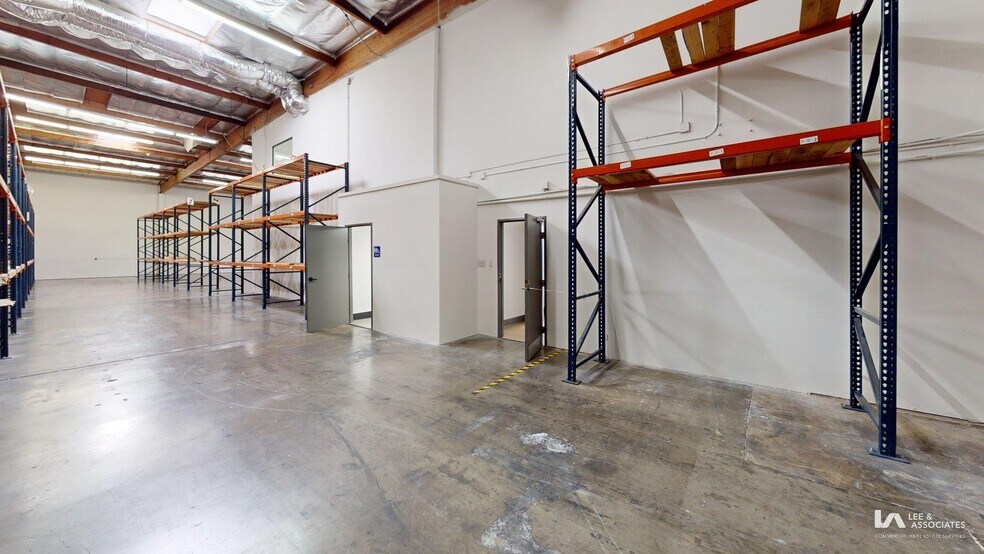 More Photos Of 3920 Gilman St, Long Beach Warehouse For Lease