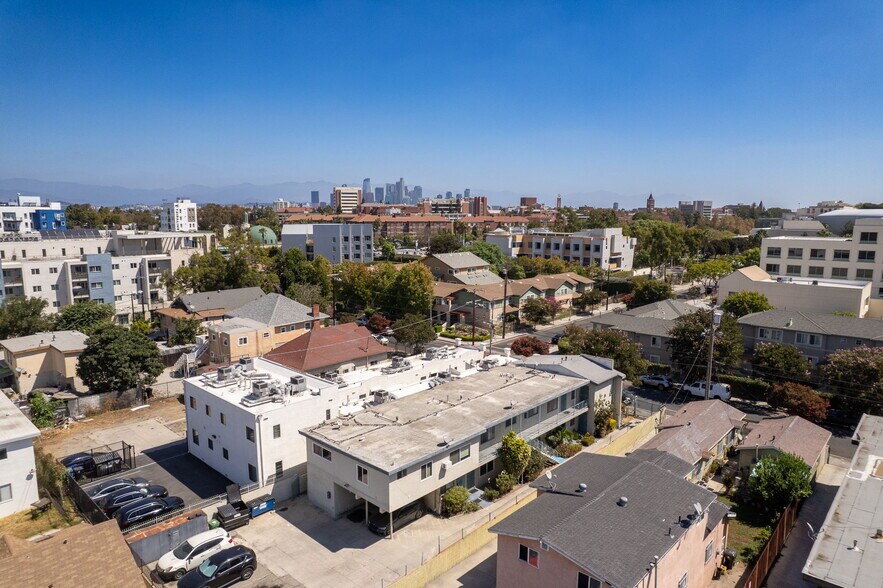 More Photos Of 3823 Wisconsin St, Los Angeles Apartments For Sale