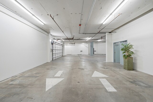 More Photos Of 2727 W Alameda Ave, Burbank Medical For Sale