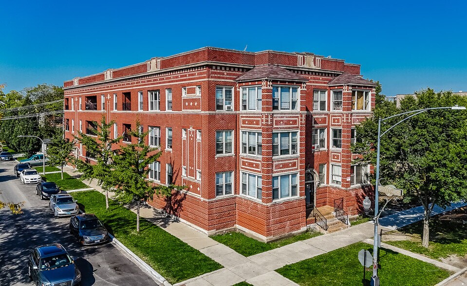 More Photos Of 1256 S Independence Blvd, Chicago Apartments For Sale