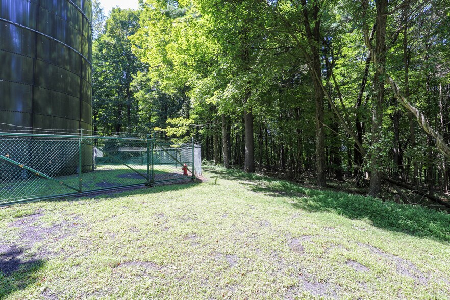 More Photos Of 458 Lucas Ave, Kingston Land For Sale