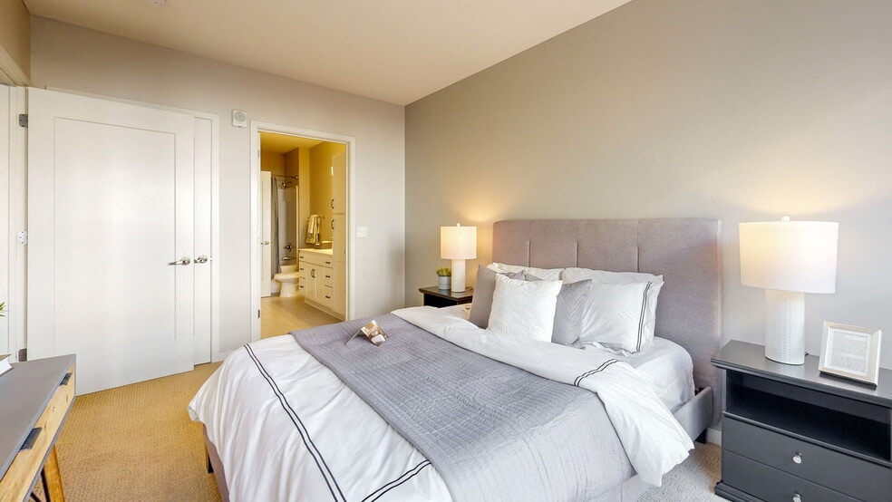 More Photos Of 1700 Plymouth Rd, Minnetonka Apartments For Lease