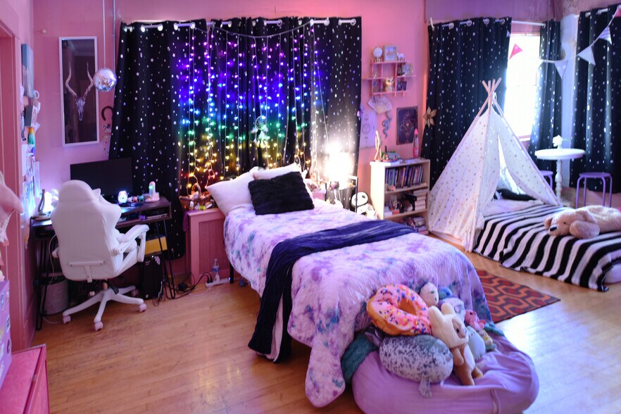 More Photos Of 200 E Vista St, Bisbee Movie Radio TVStudio For Sale