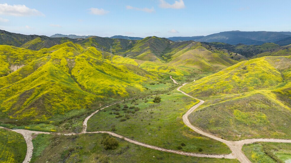 More Photos Of 0 Dickenson Rd, Santa Paula Land For Sale
