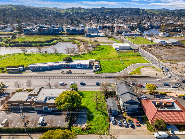 More Photos Of 315 Lakeville St, Petaluma Land For Sale