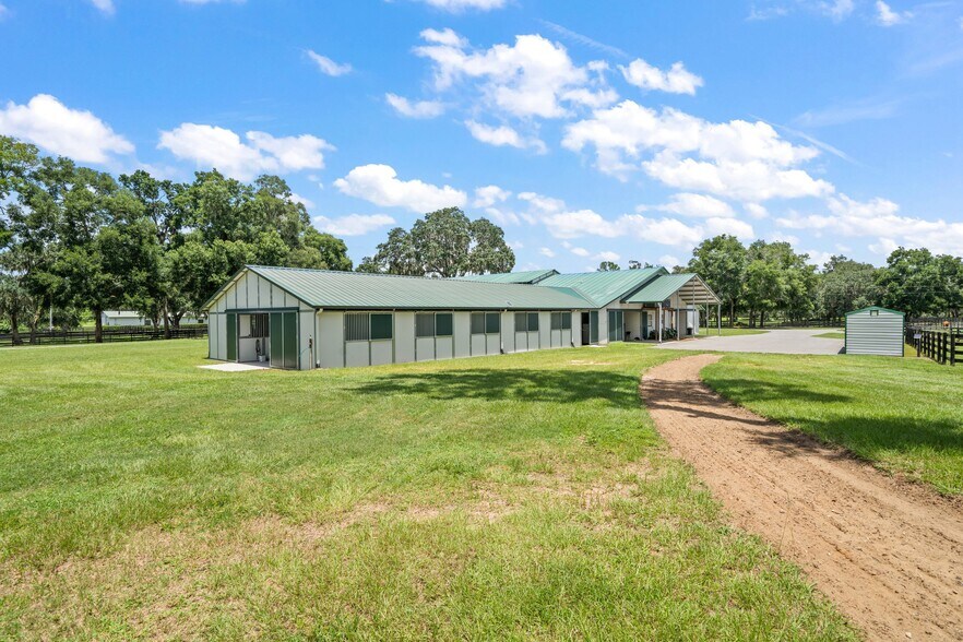 More Photos Of 7650 N Whippoorwill Ter, Hernando Horse Stables For Sale