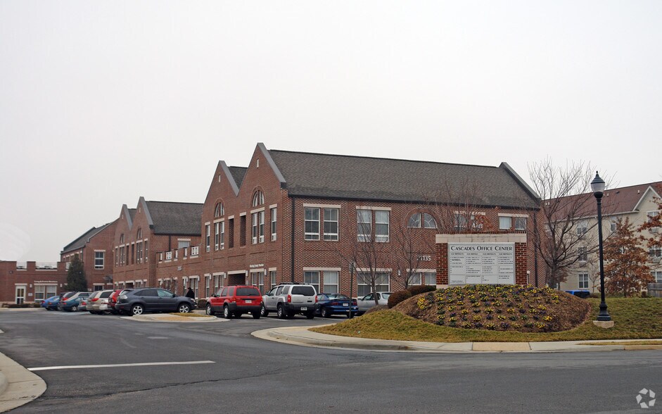 Primary Photo Of 21135 Whitfield Pl, Sterling Medical For Lease