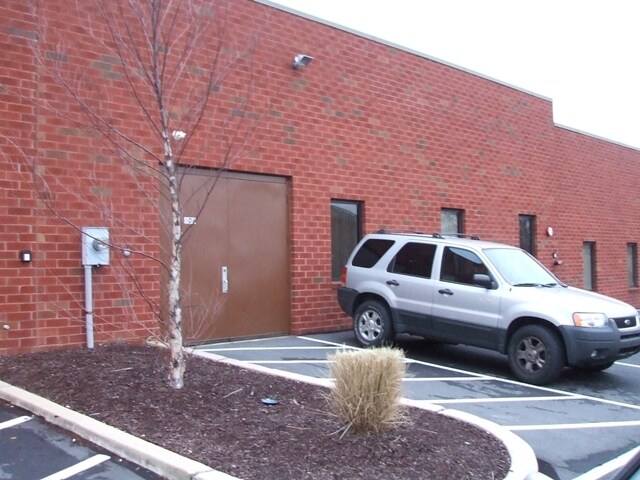 More Photos Of 601-606 Gordon Dr, Exton Medical For Lease