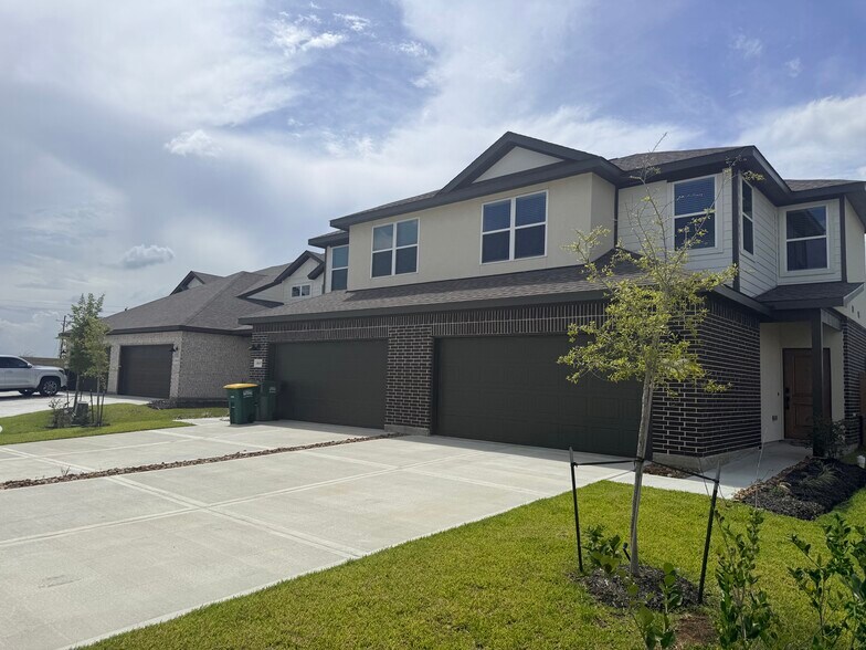More Photos Of , Dayton Multifamily For Sale