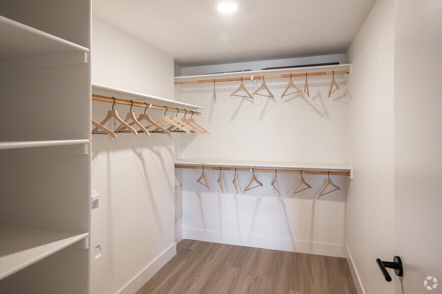 More Photos Of 4730-4790 Broadway, Boulder Apartments For Lease